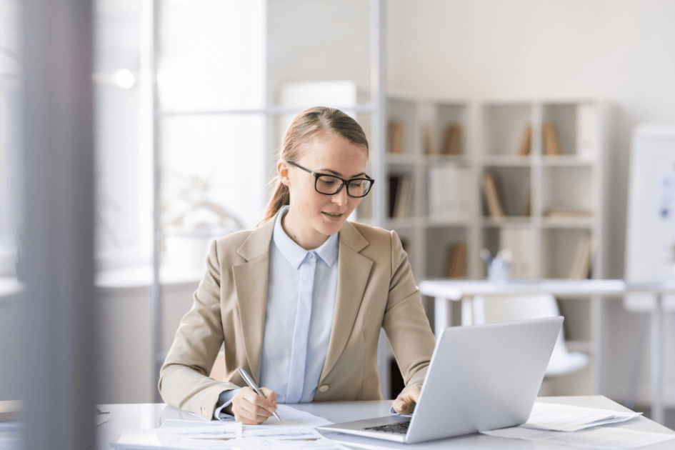 Accounting & Taxes
